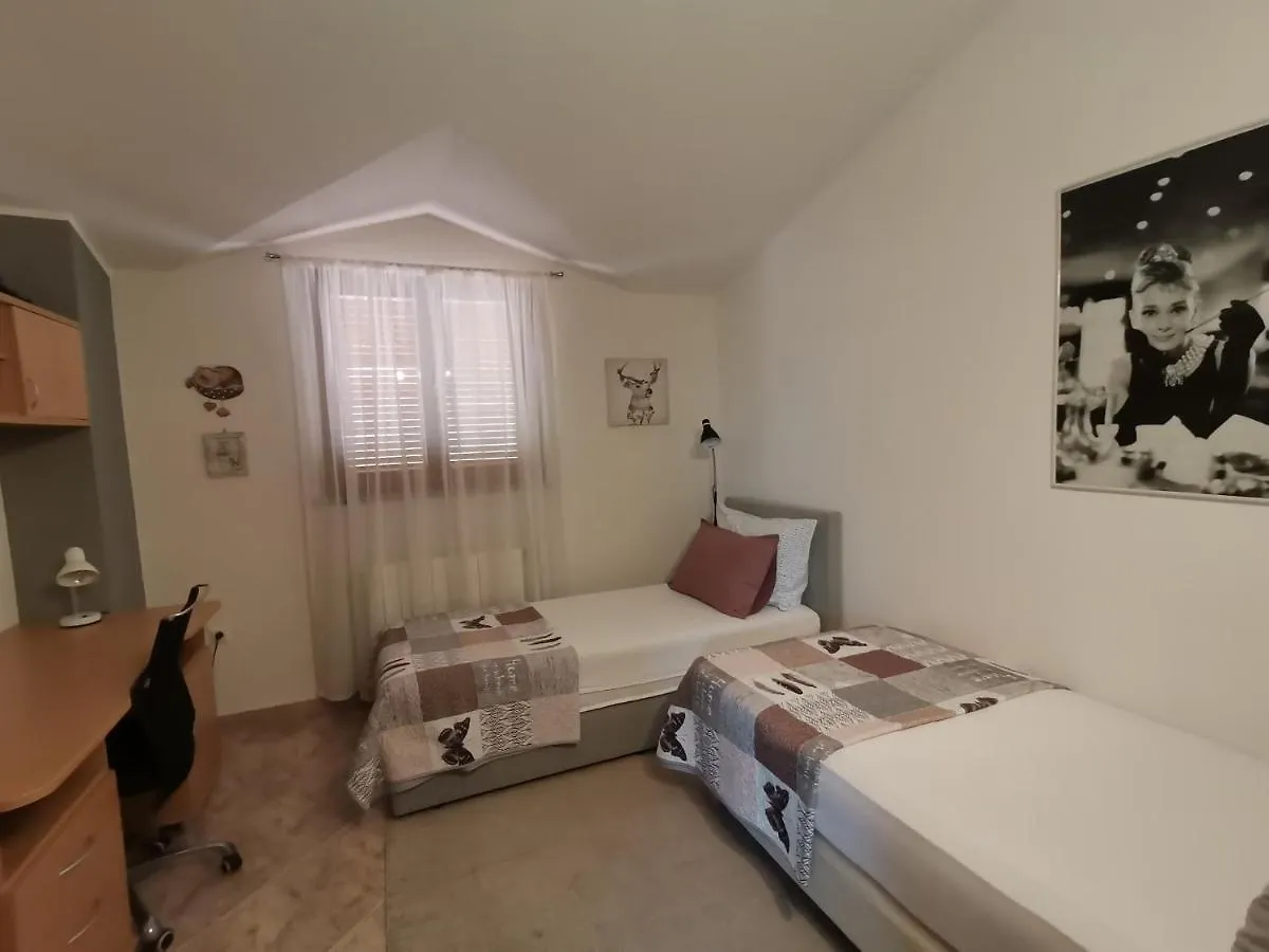 Apartment Mirna Umag