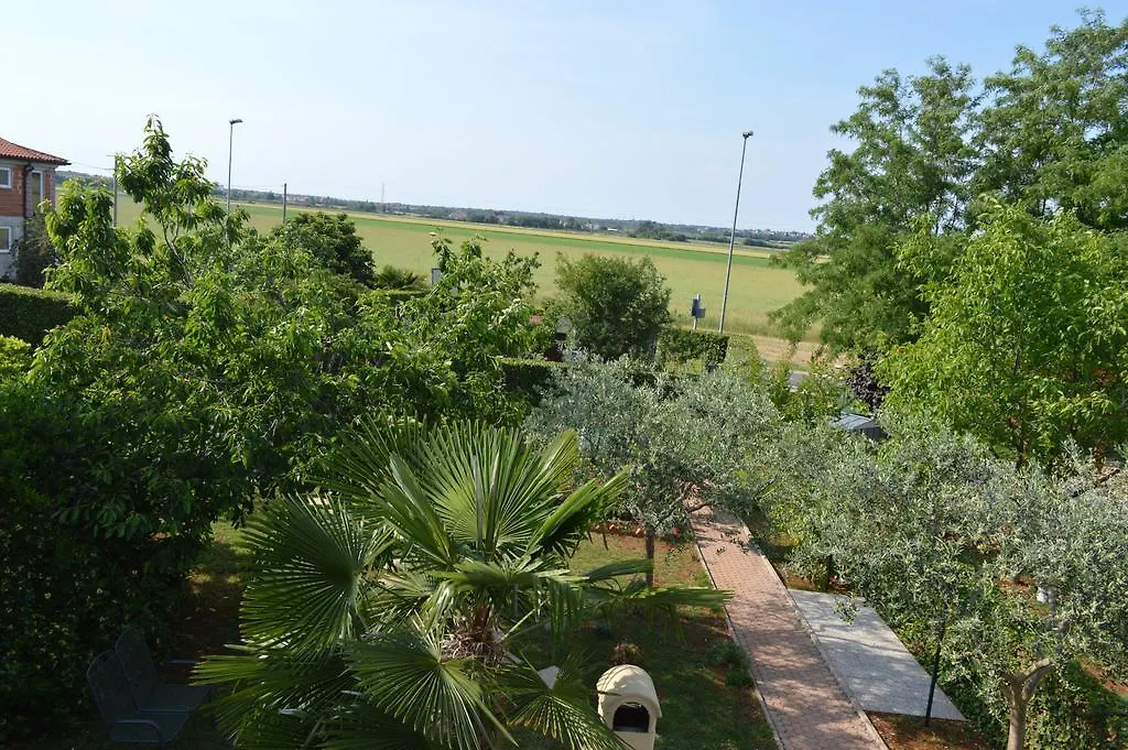 Apartment Mirna Umag
