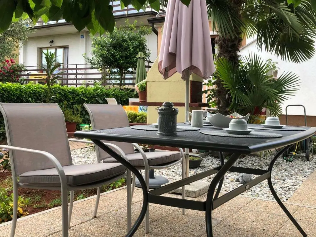 Apartment Mirna Umag
