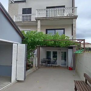 Apartman Lili, Umag